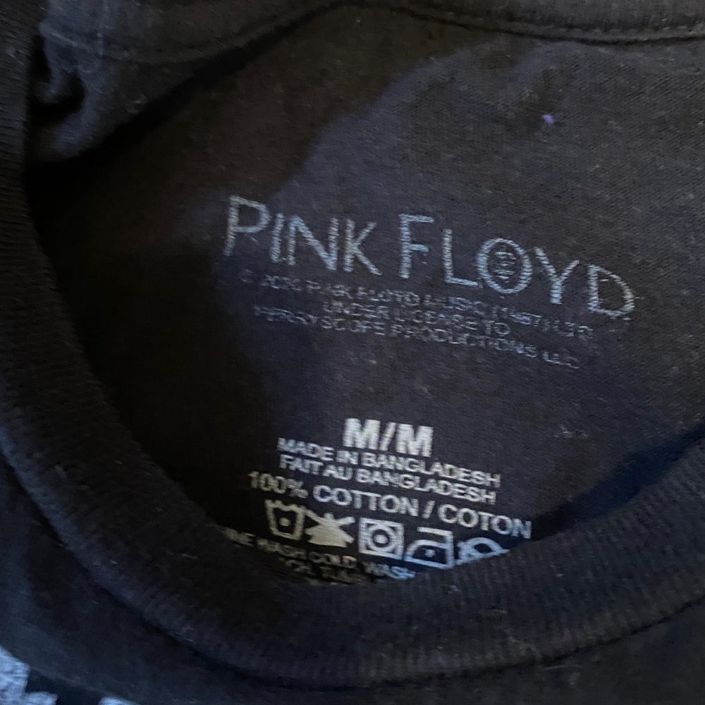 Pink Floyd Dark Side crop top Tee - Black - Picture 3 of 4